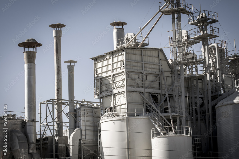 Storage refinery, pipelines and towers, heavy industry overview Storage refinery, pipelines and towers, heavy industry overview