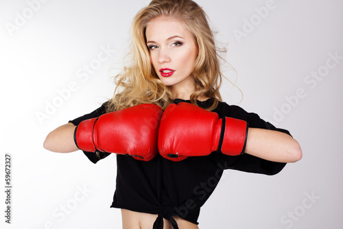 Sexy boxing Woman © _chupacabra_