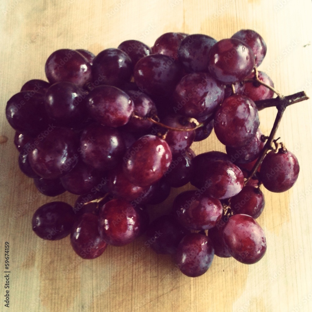 a bunch of fresh grape