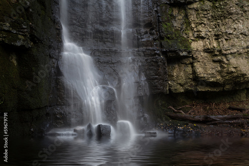 Fototapeta Naklejka Na Ścianę i Meble -  Waterfall Peak District