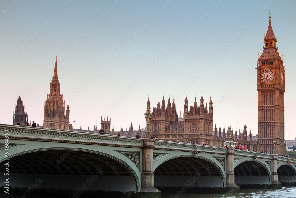 Famous and beautiful view to Sundown at Big Ben and Westminster