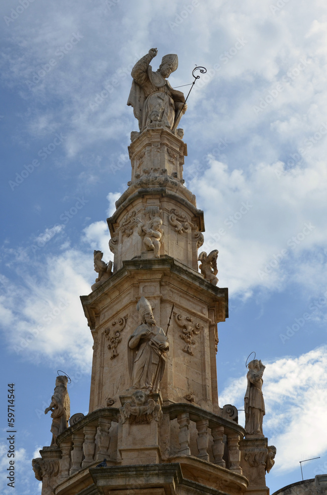Sant'Oronzo statue, Ostuni, Puglia, Italia