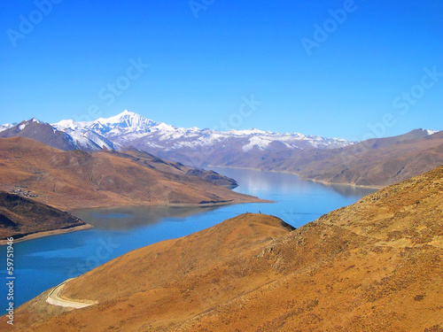Tibet, yamdrok yumtso lake
