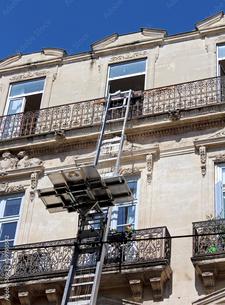 monte-meubles pour déménagement