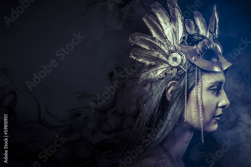 Obraz na płótnie Fantasy concept, woman with fashioned golden mask