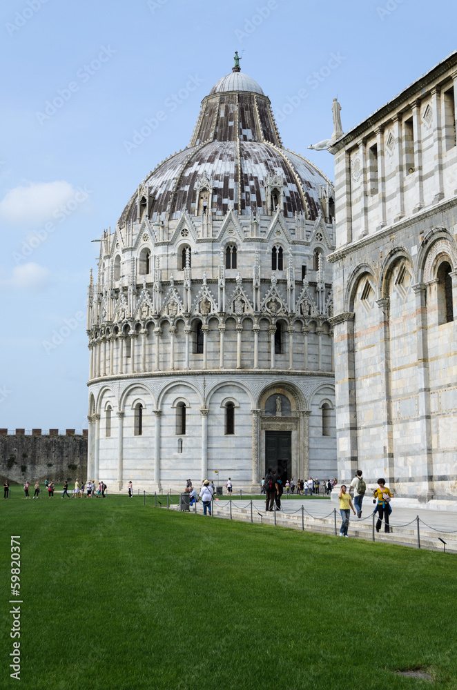 Pisa Baptistery in Piazza dei Miracoli