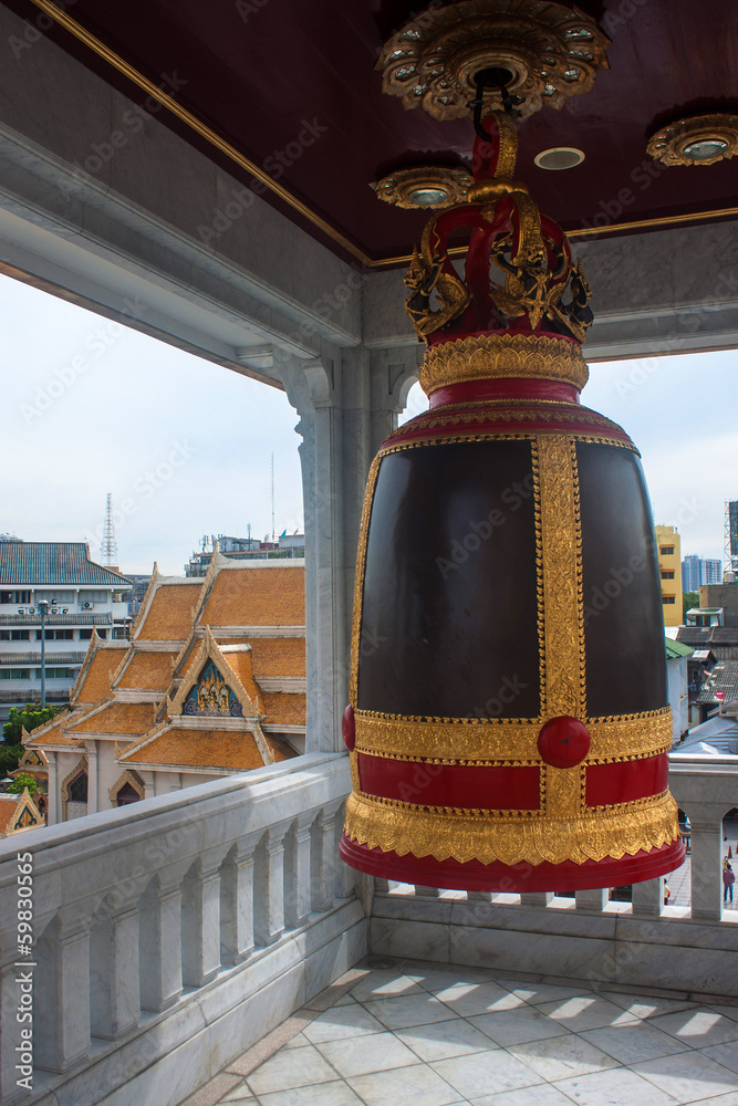 Bell in Wat Traimit Temple, Bangkok, Thailand Bell in Wat Traimit Temple, Bangkok, Thailand
