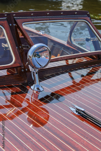 Vintage Runabout Foredeck & Searchlight photo