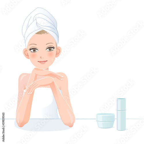 女性 美容 Pretty woman in towel smiling with skincare cosmetics