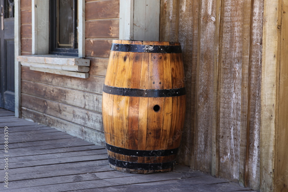 Old oak barrel Old oak barrel