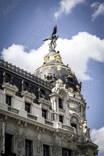 Metropolis building, Image of the city of Madrid, its characteri