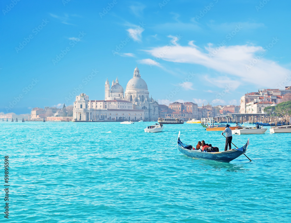 Naklejka premium Venice by gondola