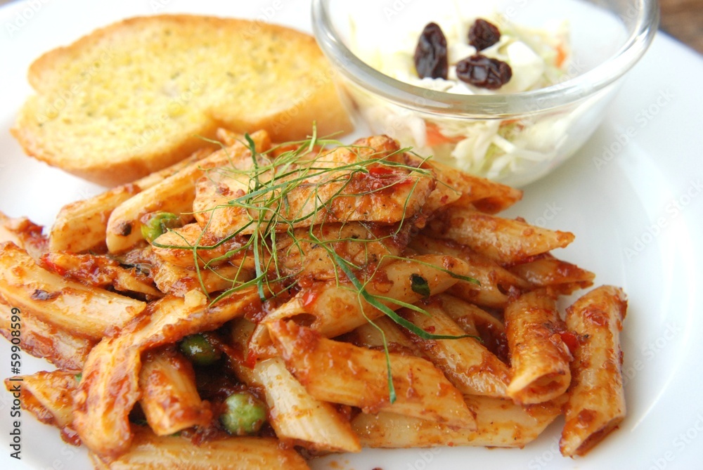 penne red hot spicy curry sauce