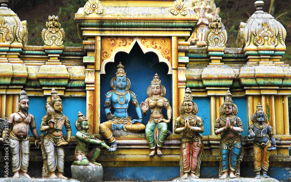 hindu kovil statues