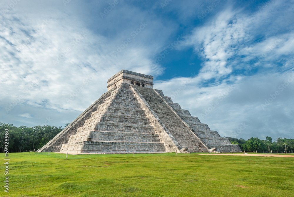 El Castillo or Temple of Kukulkan pyramid, Chichen Itza, Yucatan