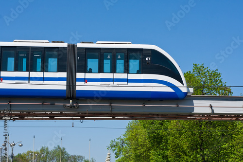 Monorail train