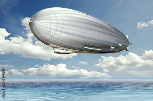 Fotografie Zeppelin, Luftschiff über dem Meer