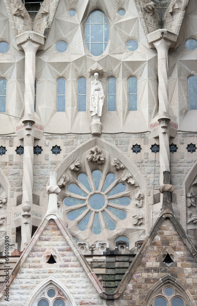 Naklejka premium Detaill of the Sagrada Familia cathedral in Barcelona.Catalonia.