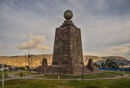 la metà del mondo-quito