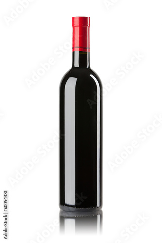 Butelka czerwonego wina