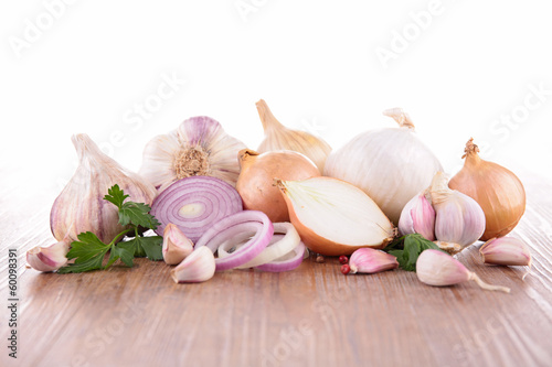 onion and garlic bulb