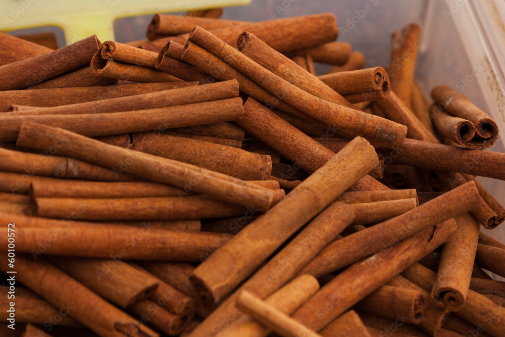 Cinnamon sticks Cinnamon sticks