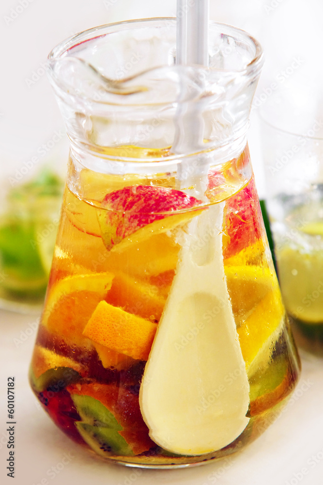White Sangria White Sangria