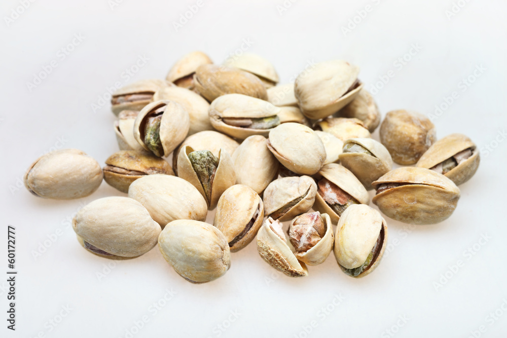 many salted pistachio nuts