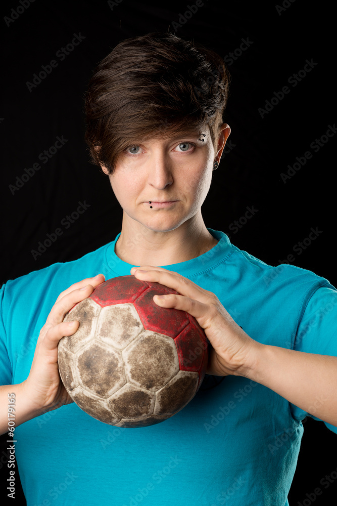 Frau mit Handball