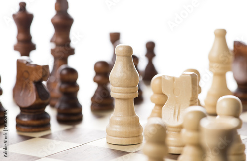 チェス盤と駒のアップ