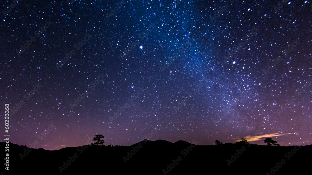Fototapeta premium Nocny krajobraz na Teneryfie