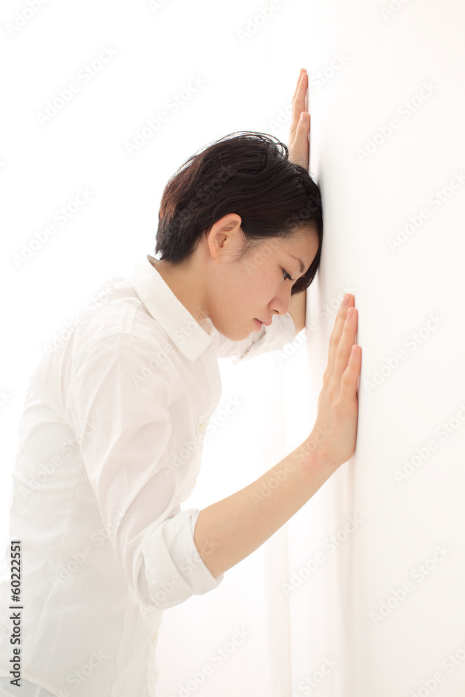 嘆く女性 Stock 写真 | Adobe Stock