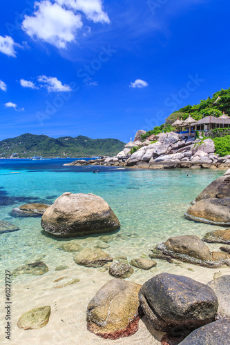 Beautiful sea on tropicla island with crystal clear water © aiaikawa