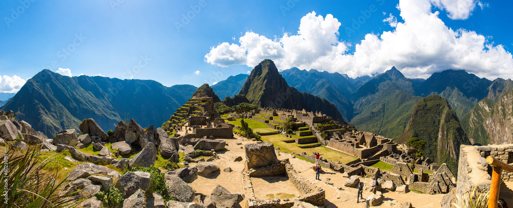Panorama of Mysterious city - Machu Picchu, Peru,South America - obrazy, fototapety, plakaty 