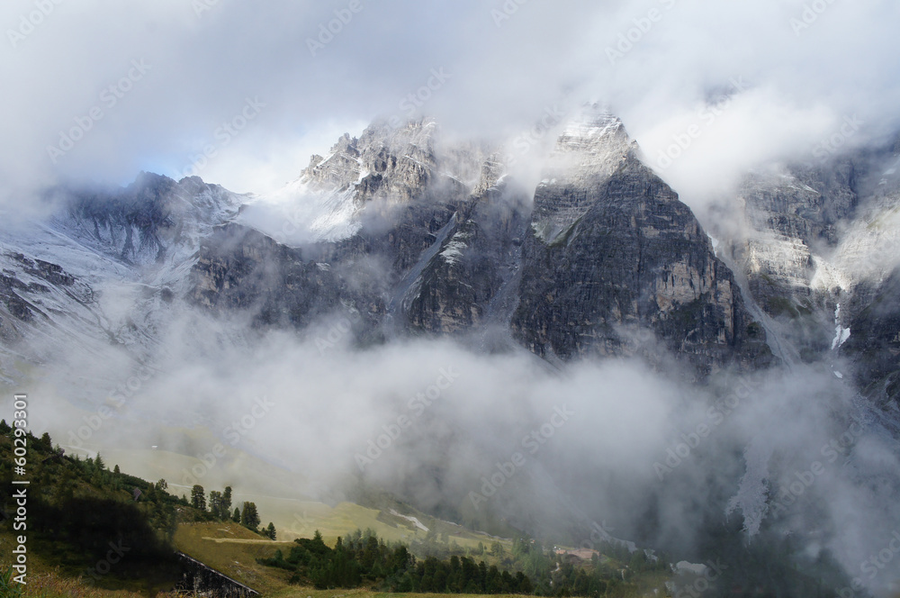 Obraz Stubaier Alpen in Wolken
