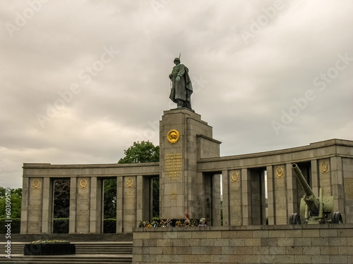 Treptower Park photo