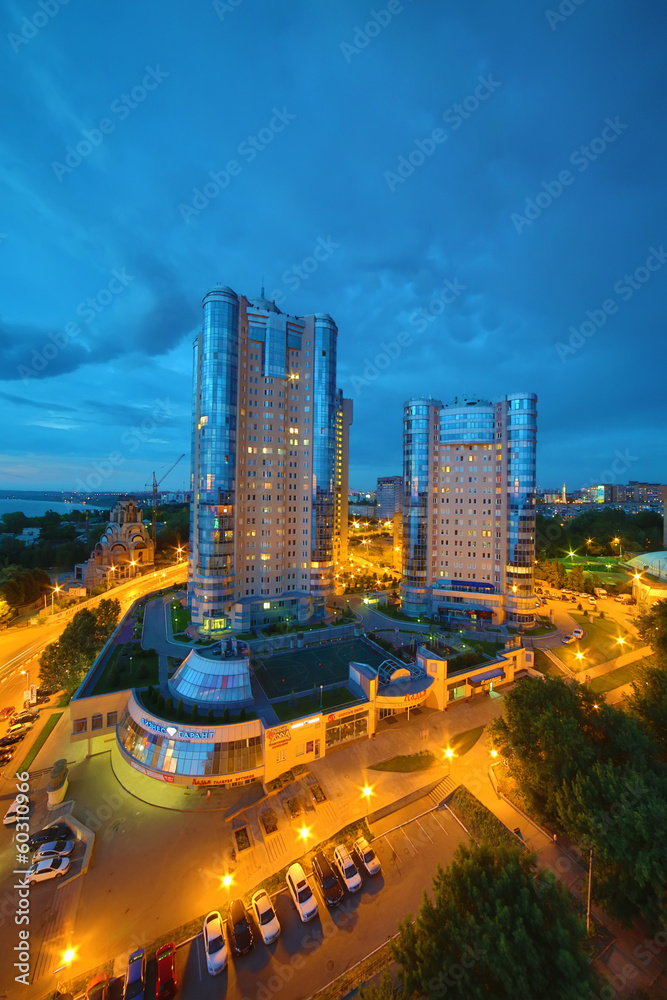 Naklejka premium Night view of the apartment complex