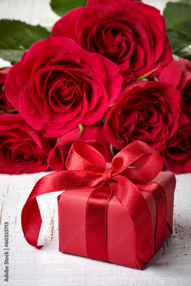 Gift box and roses Gift box and roses