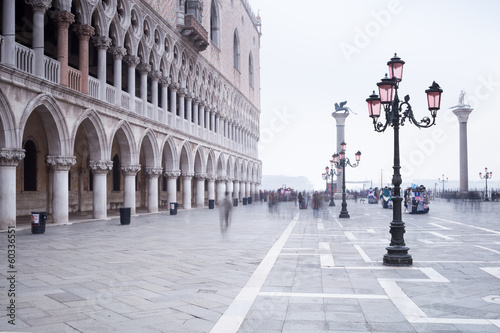 Markusplatz in Venedig photo