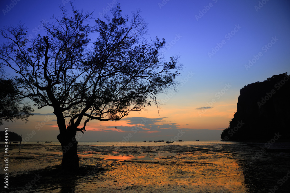 East Railay Beach in the morning East Railay Beach in the morning