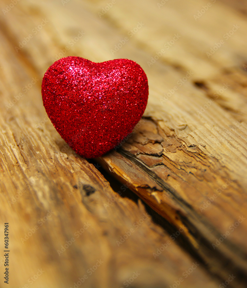 heart on wood heart on wood
