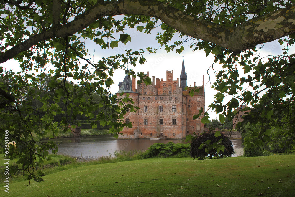 Fototapeta premium Egeskov Castle