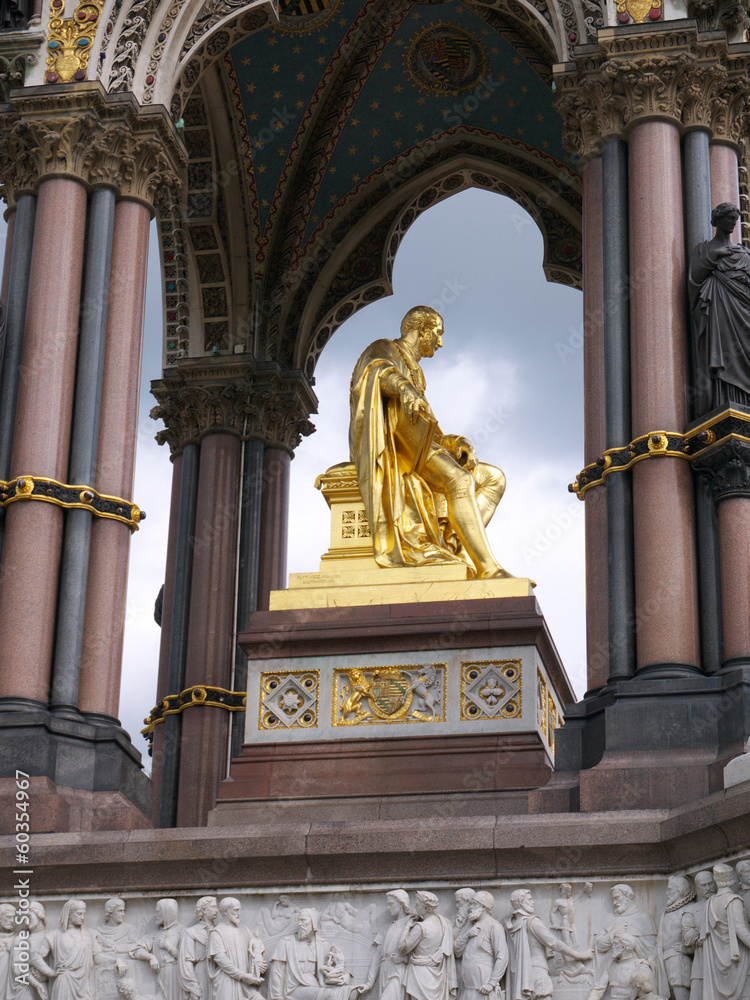 Albert Memorial in London was commissioned by Queen Victoria 