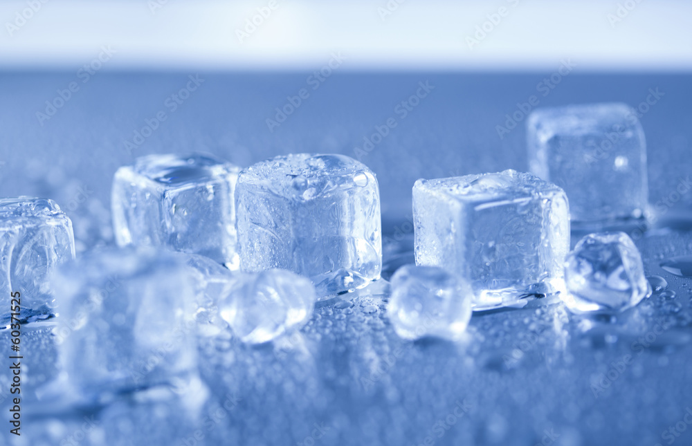 Obraz premium ice cubes, Ice, cold drink, refreshing drinks, alcohol, drops,