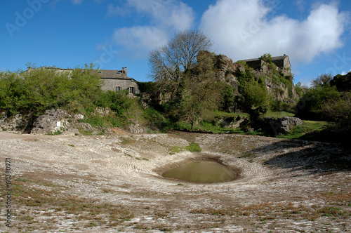 lavogne;templiers;Plateau du Larzac; La Couvertoirade; 12 photo