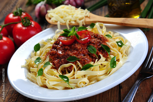 Noodles with bolognese sauce