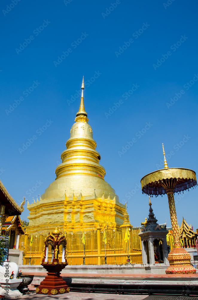 Wat Phrathat Hariphunchai temple