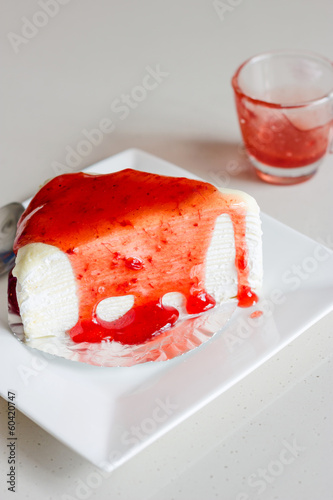 Cake with stramberry photo