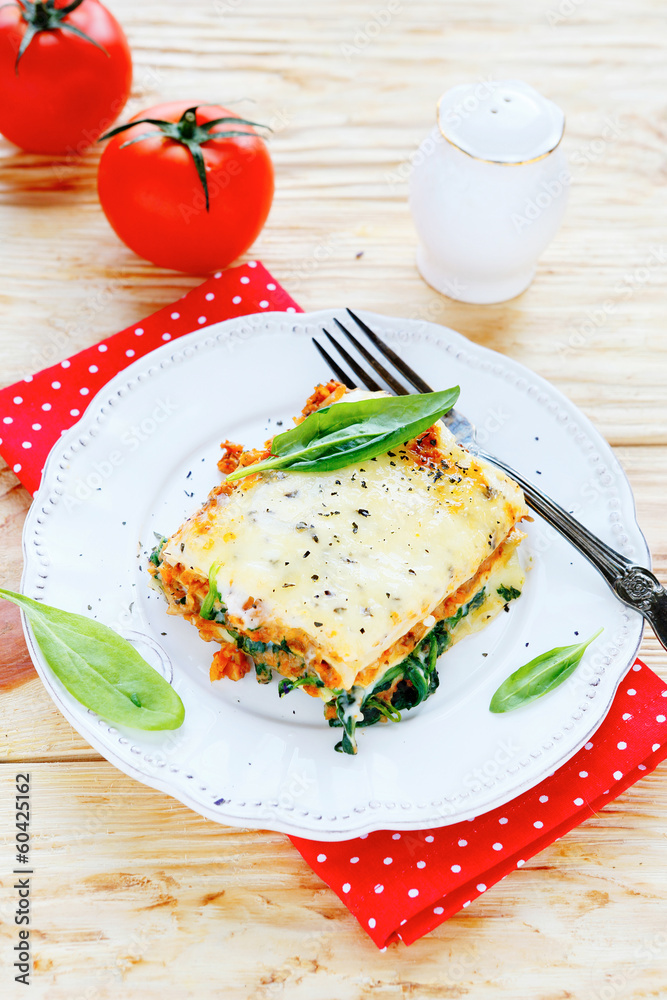 lasagna with mushrooms and spinach lasagna with mushrooms and spinach