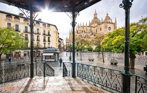 Obraz na płótnie Plaza Mayor with Catedral de Santa Maria in Segovia, Spain w salonie